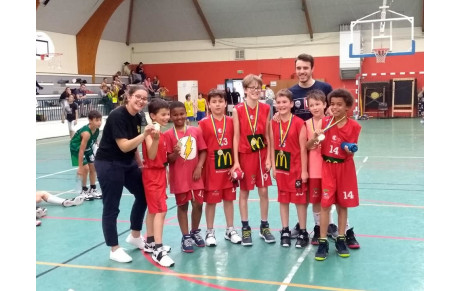 U11M au tournoi de St Denis de l'Hôtel