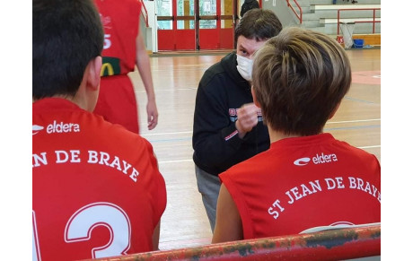 U11M vs OLIVET